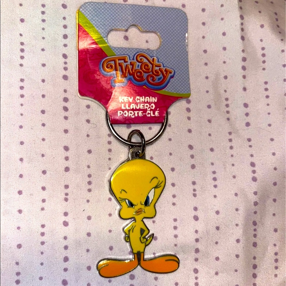 NWT Tweety Looney Tunes Metal Keychain